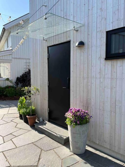 Villa Mini House Gribbylund Esterno foto
