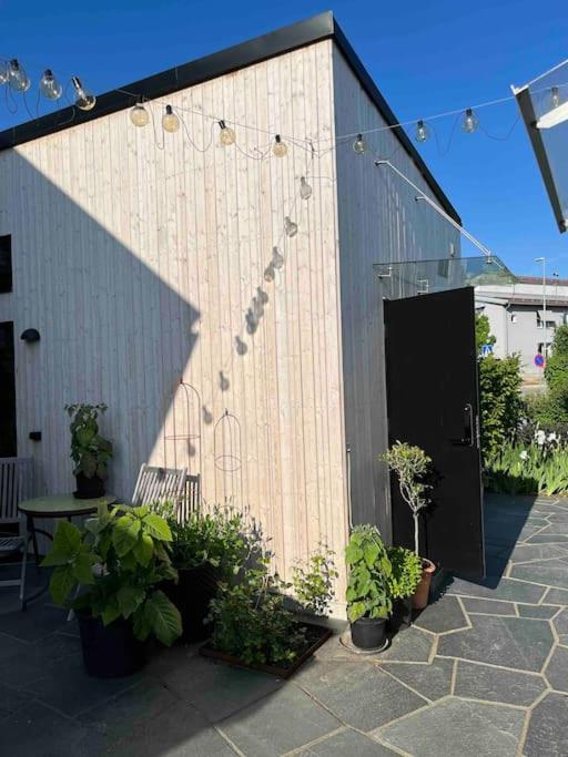 Villa Mini House Gribbylund Esterno foto