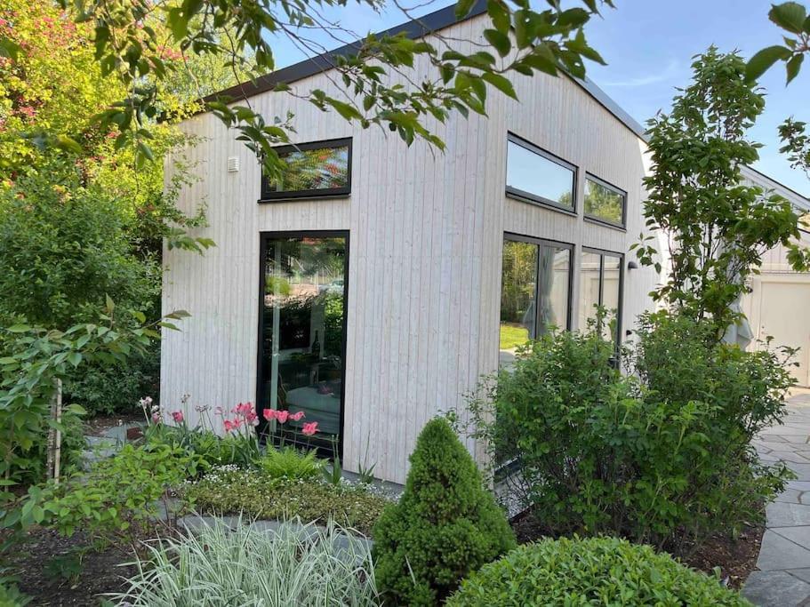 Villa Mini House Gribbylund Esterno foto